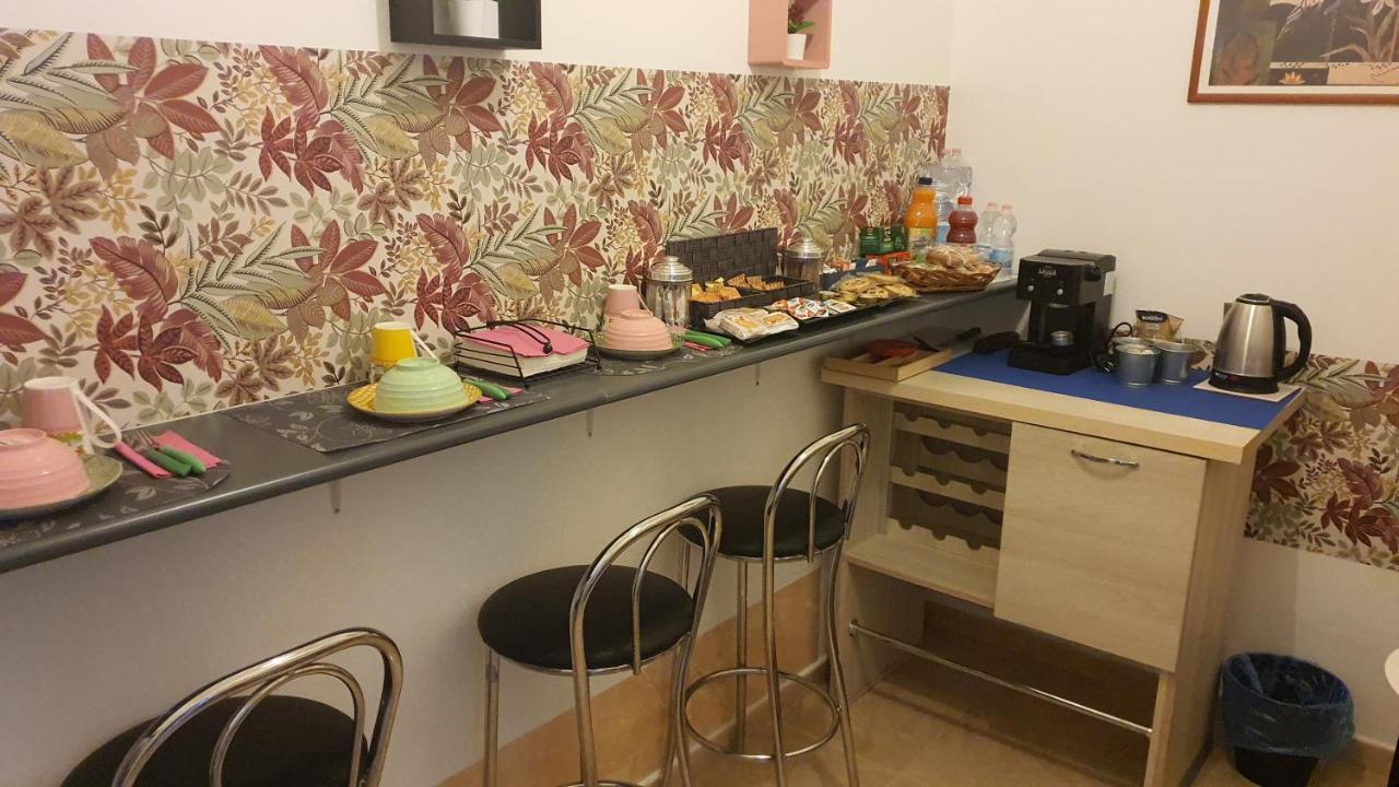 Victoria Suite Casa Vacanza 타란토 외부 사진
