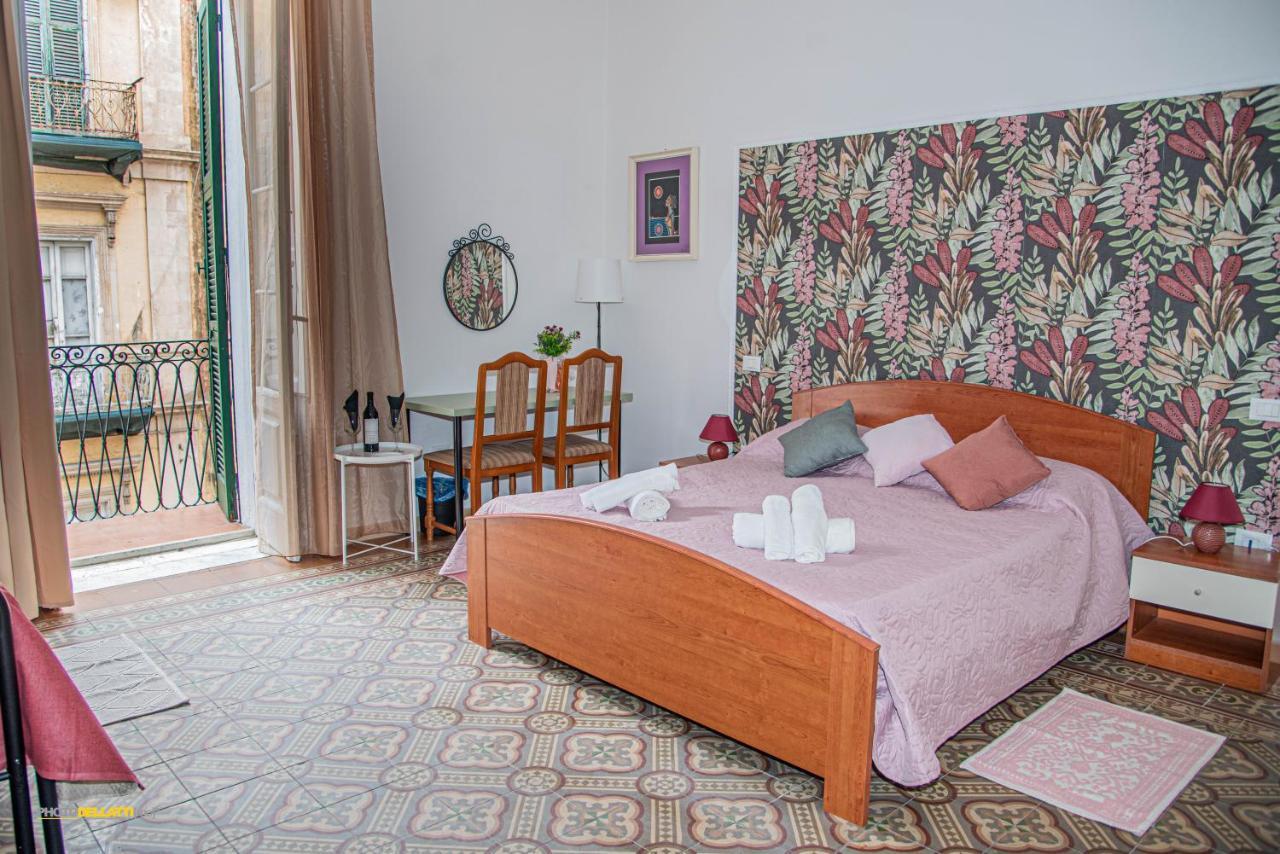Victoria Suite Casa Vacanza 타란토 외부 사진