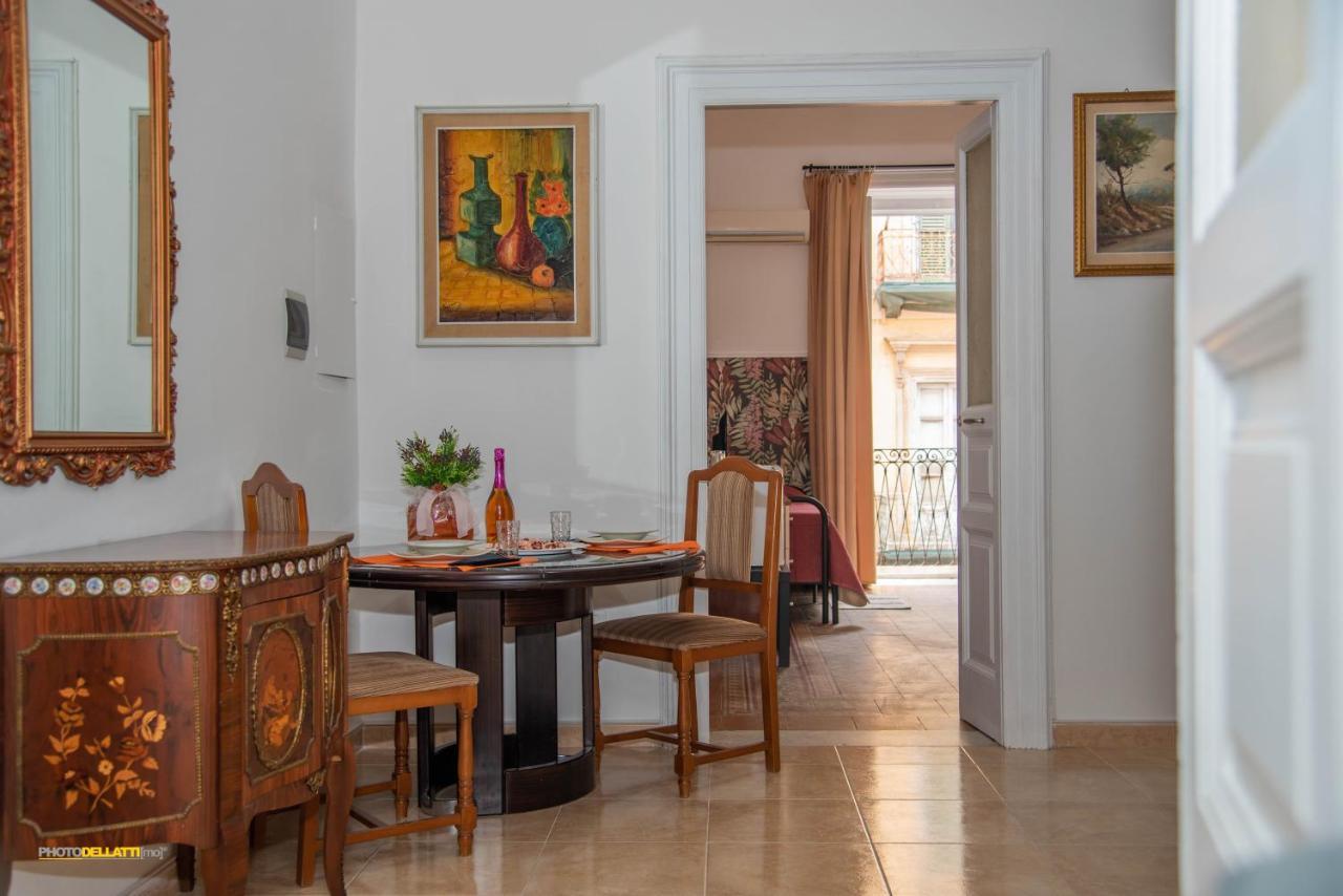 Victoria Suite Casa Vacanza 타란토 외부 사진